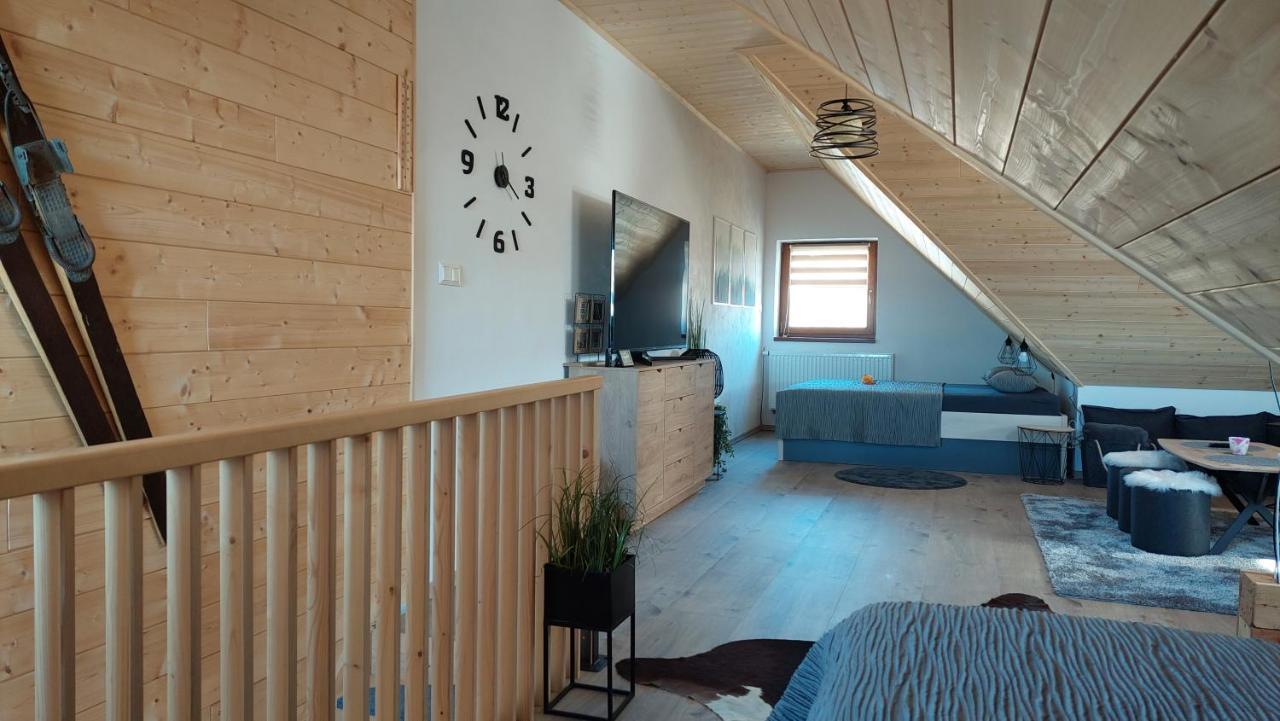 Apartman Pod Smrcinou Vaclavov u Bruntalu Bagian luar foto